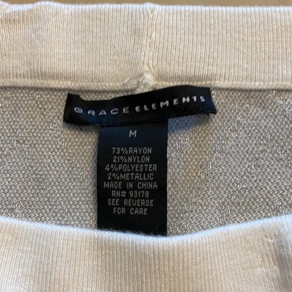 Grace element. size medium. white was silver thread - Picture 3 of 5